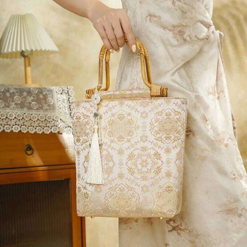 Women Vintage Bamboo Handle Medium Size Top-handle Tote Bag 2026 Fashion Fringes Retro Chic Designer Chinese Traditional Handbag