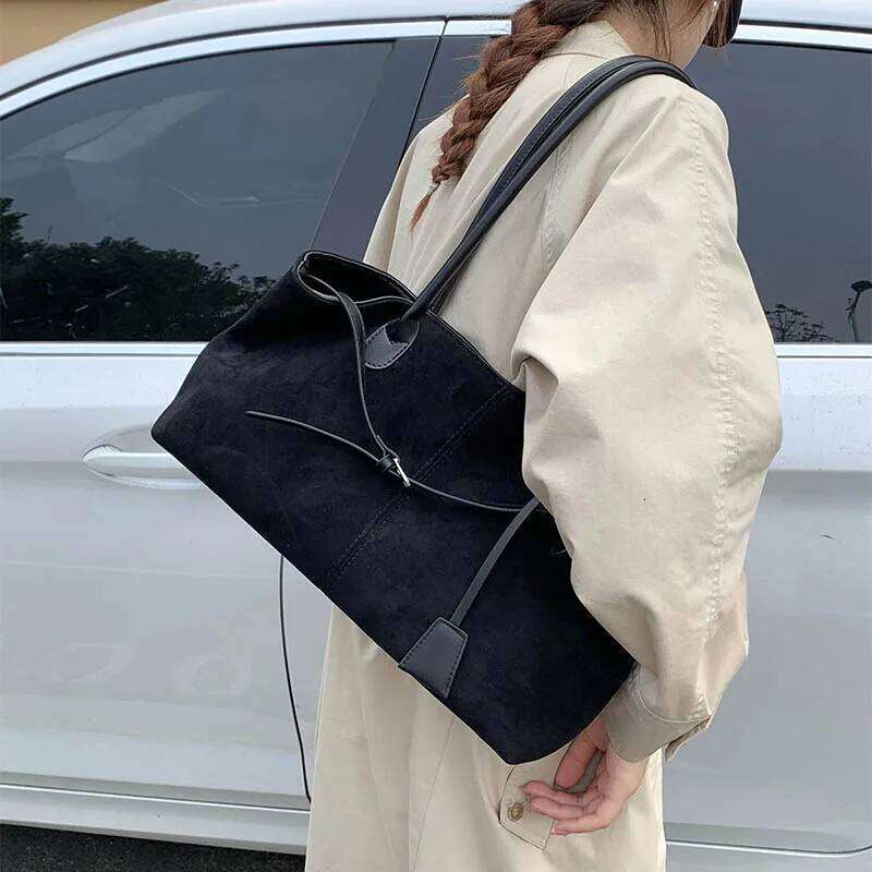 LEFTSIDE Women's PU Leather Shoulder 2025 Winter New Fashion Retro Underarm Bag Luxury Designer Handbags Tote Bags C260207