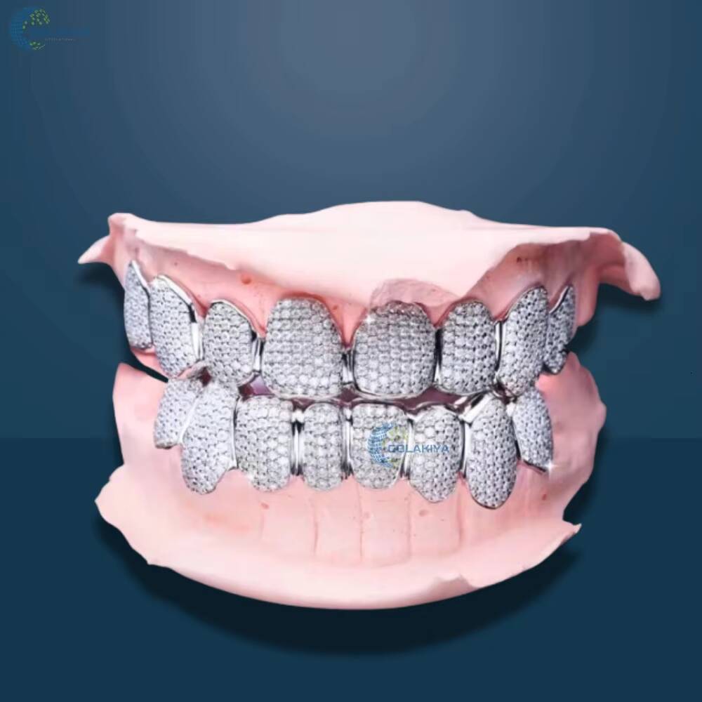 Custom Made Full Iced Out Grillz Colorless Moissanite Diamond Bling Teeth Grillz Top Bottom 10K White Gold Hip Hop