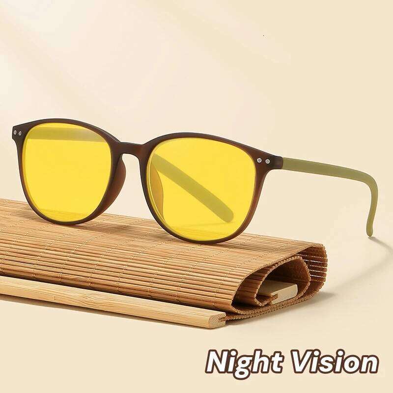 New Retro Night Vision Men High-end Yellow Lens Sunglasses for Driving Computer Anti Blue Light Plain Glasses Y260207
