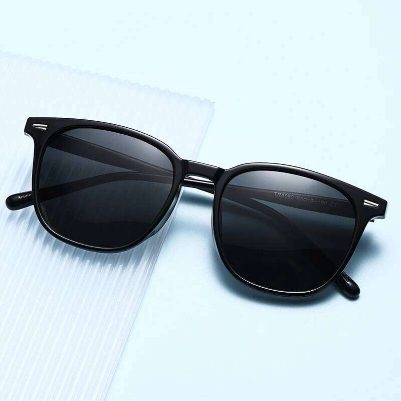 2025 New Ultra Light Square Black Face Enhancing With Trendy Natural Color And Uv Resistant Sunglasses 3069 Y260207