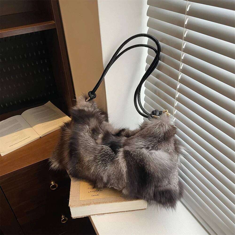 Winter Women's Fashion Handbag Ladies Purses Women Shoulder Bag Real Silver Fox Fur Messenger Bags C260207