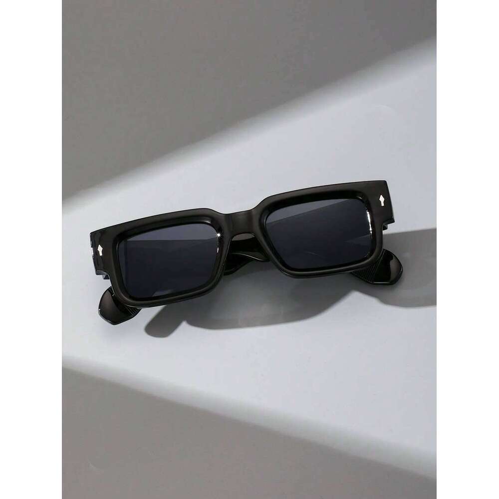 1PC Fashion Classic Square Plastic Frame Women Cool Sunglasses For Men Daily Life Shades Eyewear Accessories. Y260207