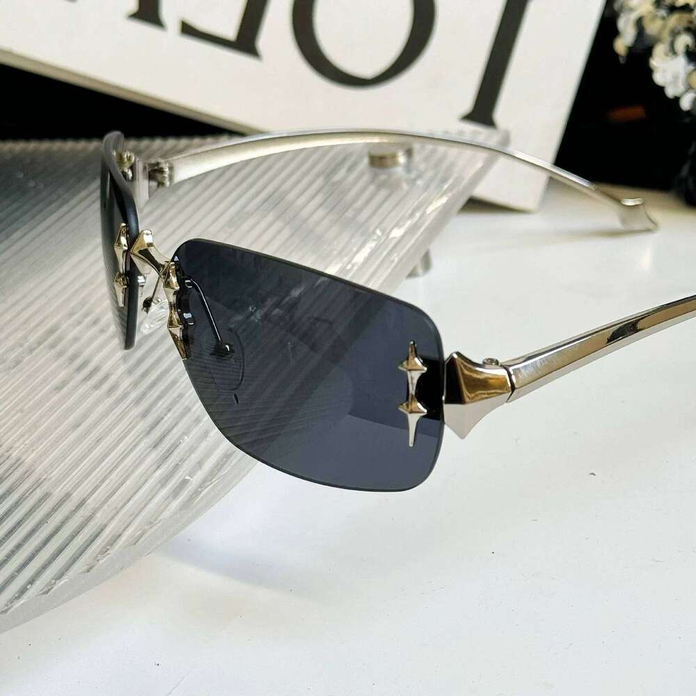 Y2K Fashion Rimless Square Sunglasses Women for Men Luxury Brand Designer Sun Glasses Punk Popular Hip Hop Rivet Star Shades UV Y260207