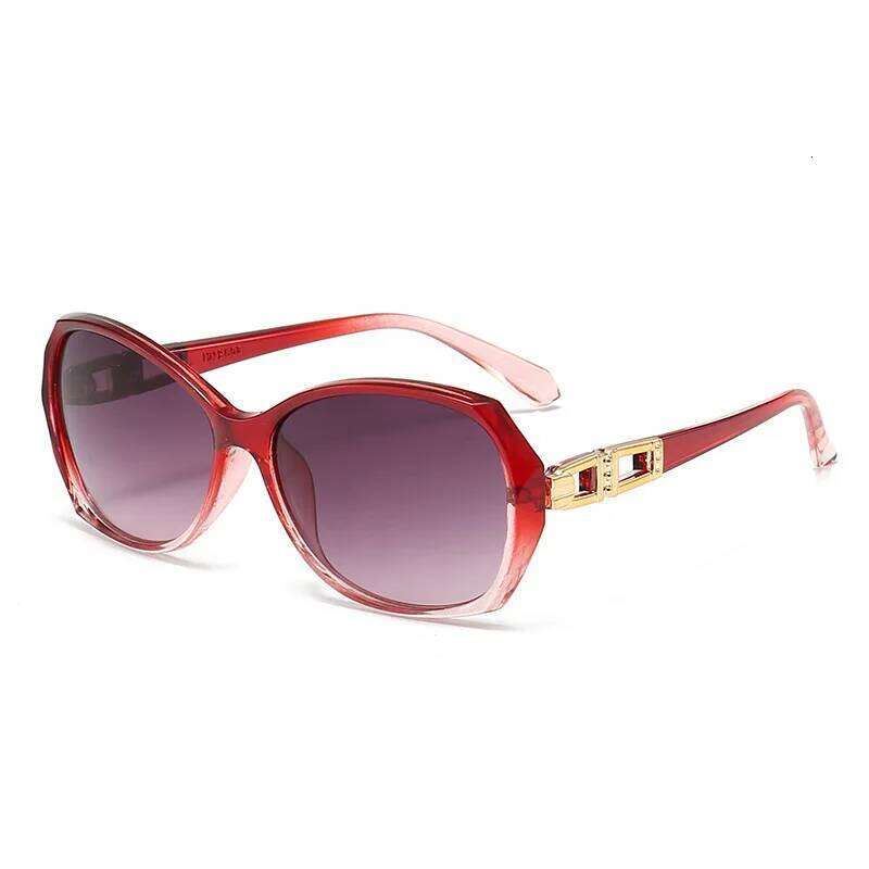 New High-End Stylish UV-Resistant Sunglasses Sunshade Versatile For Instagram Influencers And Street Style 2608 Y260207