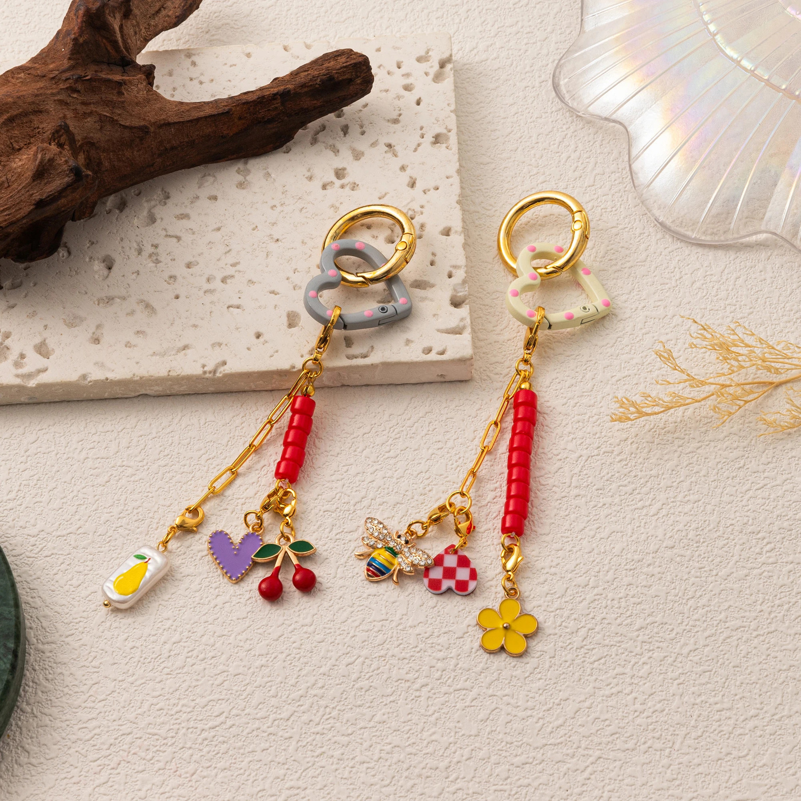 Fashionable and trendy keychains DIY bags pendants and pendants can be freely matched with gold-plated color protection 260107