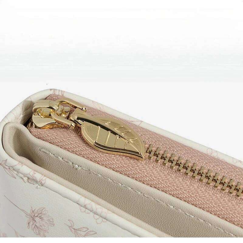 Womens Wallet, Compact and Small RFID Blocking Bifold PU Leather Card Holder, Mini Purse with Coin Pocket for Ladies Y260206