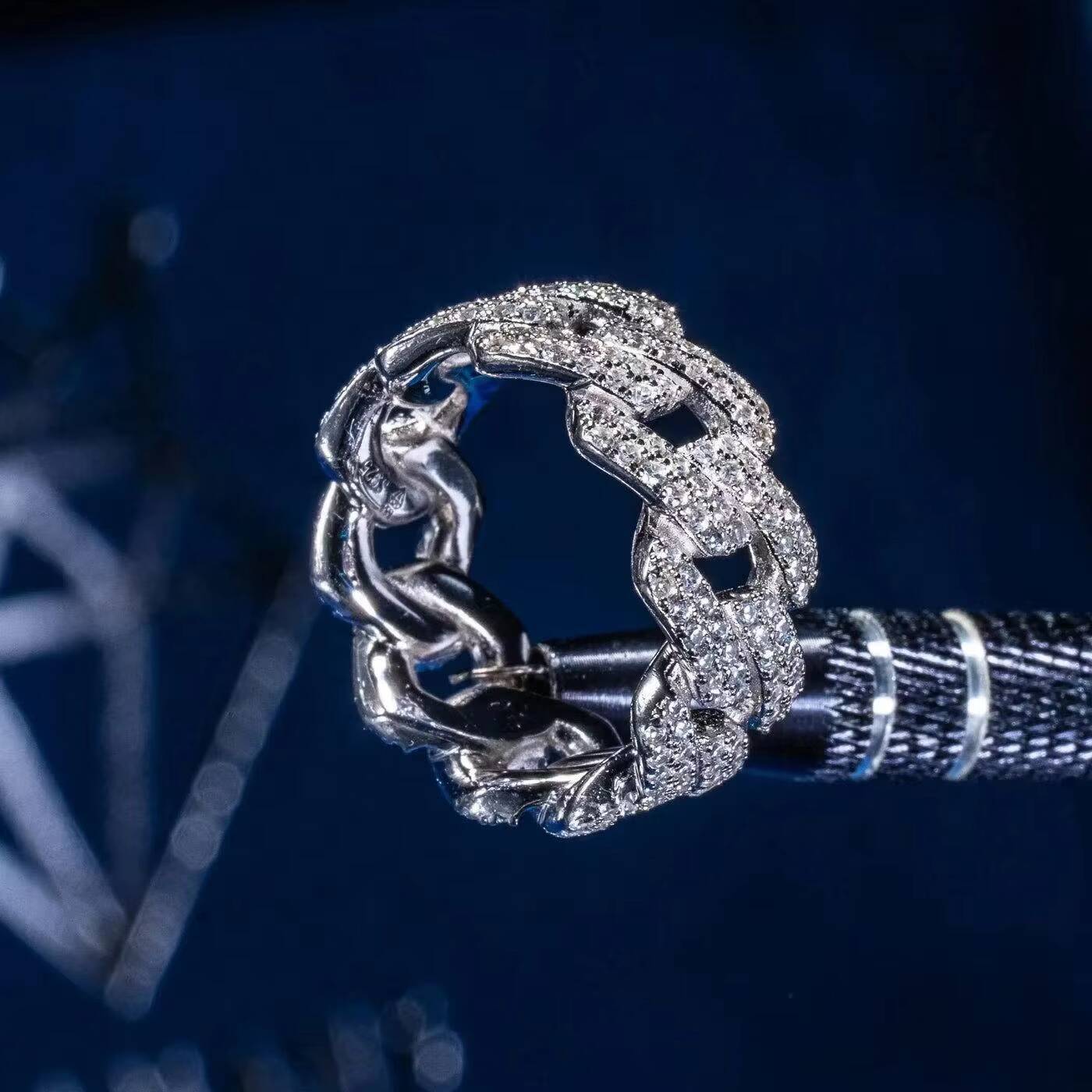 Hip Hop Iced Out Full Paved D Color VVS Moissanite Round Brilliant Cut CNAS Certified Ring S925 Silver Plated 18K Gold Men Women