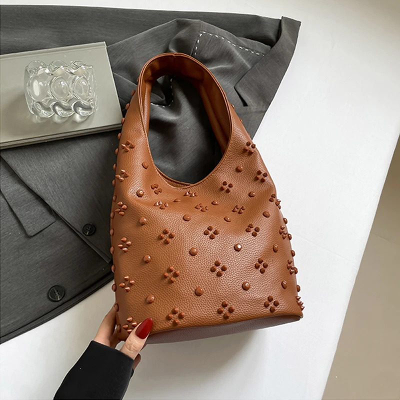 Temperament Rivet Red Underarm Bag for Women Texture Soft PU One Shoulder Bag Light Party Handbags Spring Summer 260123