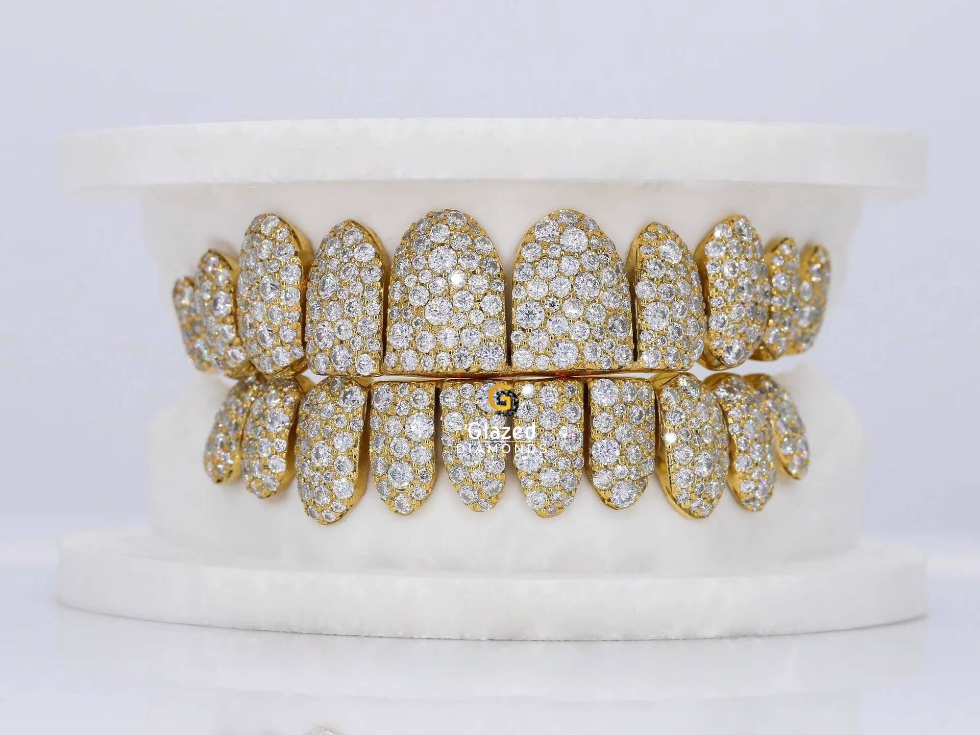 Custom Top Bottom 10 S925 Silver VVS Moissanite Round Brilliant Cut Diamond Grillz Iced Out Grillz for Teeth