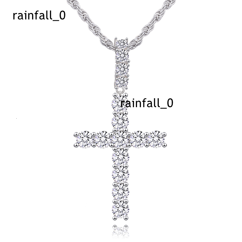 Hot Sale Fashion 925 Sterling Silver Moissanite Cross Pendant for Necklaces