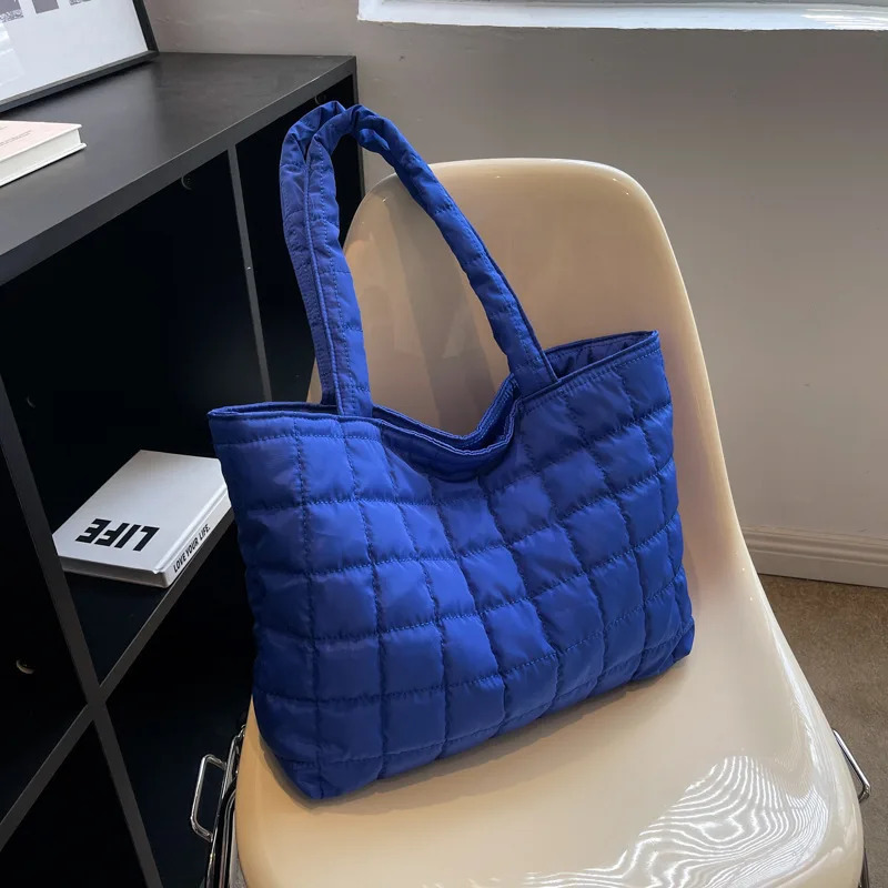 Large Capacity Winter Shoulder Bag Female Solid Color Handbags Cotton Casual Shopper Tote For Women Fashion Top Handle Bag bolsa260128