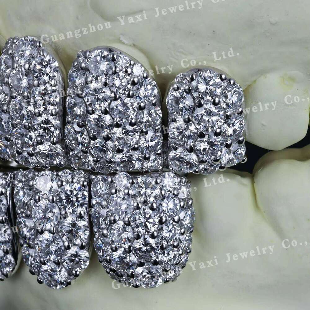 Custom High Quality VVS D Moissanite Diamond Teeth Grillz S925 Silver 10K 14K 18K Solid Gold Brilliant Cut Third Party Certified