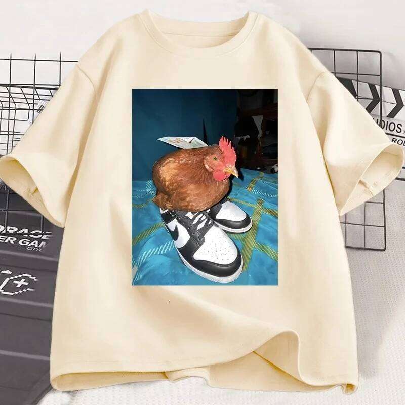 Dripped Out T Shirt Men Women Chicken with Shoes Printed T-shirt Harajuku Trendy Short Sleeve Tees Streetwear C260207