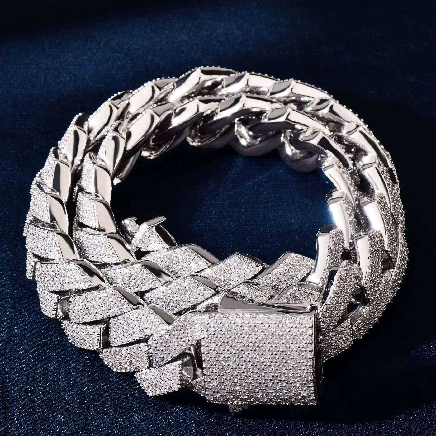 Wholesale 20mm Rhombic Cuban Link Bracelet Necklace Gold Brass Iced Bling Cubic Moissanite Diamond Miami Cuban Links Chain Jewelry