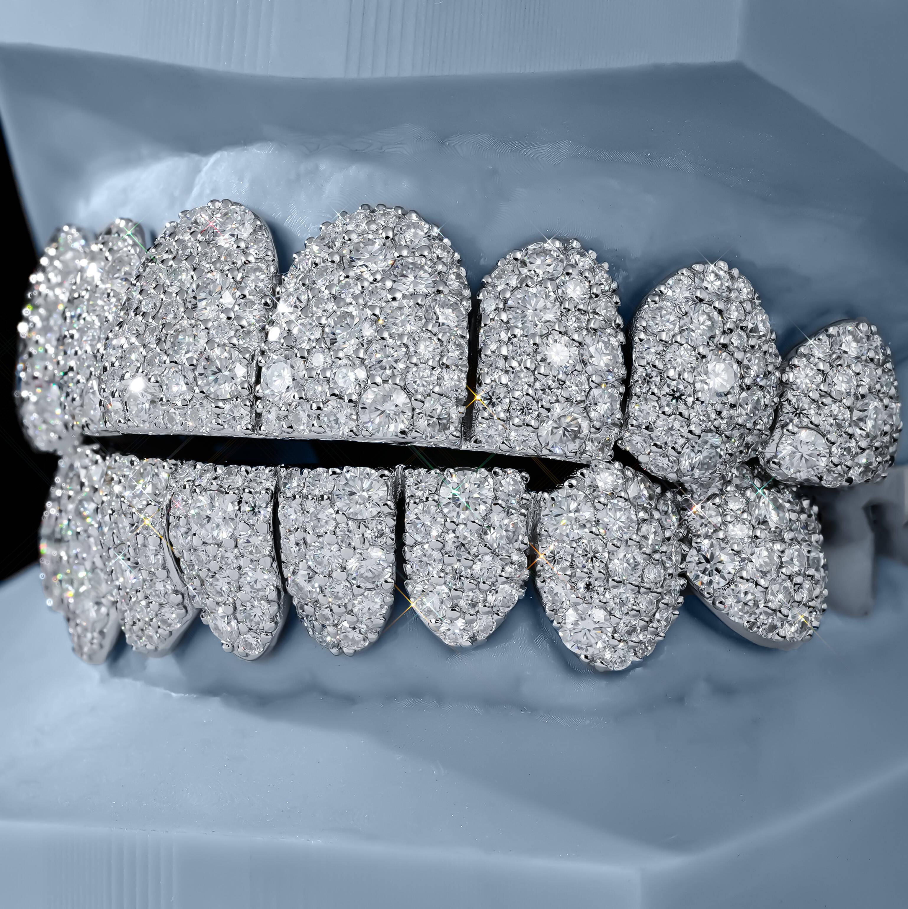 Mosaic Setting Grillz for Teeth Hip Hop VVS Moissanite Grillz 8 on 8 Custom 925 Silver Iced Out Moissanite Grillz Teeth Hot Sale