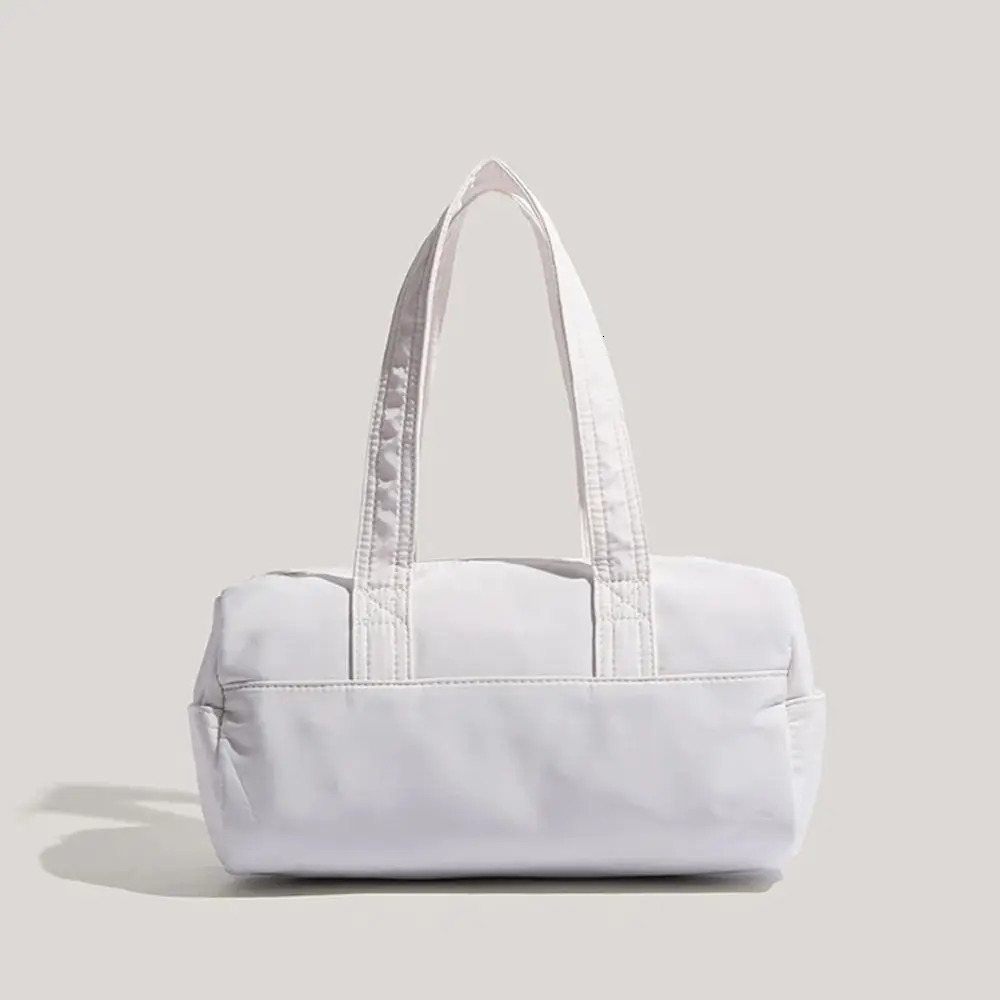 Korean Style Multi-Pocket Nylon Bag Womens Lightweight Casual Versatile Sports Bag Large Capacity Handheld Single Shoulder Bags 260123
