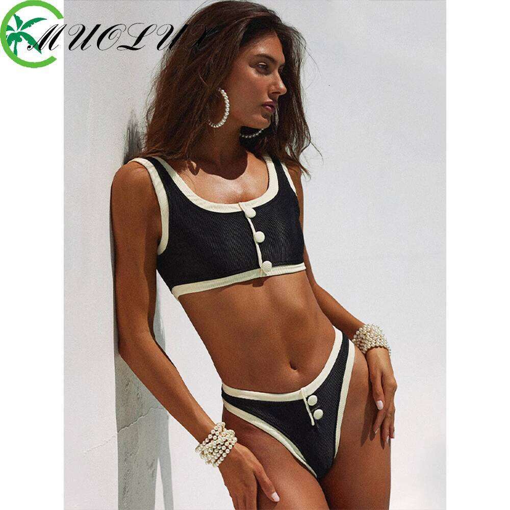 One Piece Swimsuit Women Swimwear 2025 Sexy 3D Flower Solid Red Bikini Thong High Cut Brazilian Bathing Suit Halloween Bodysuit C260207