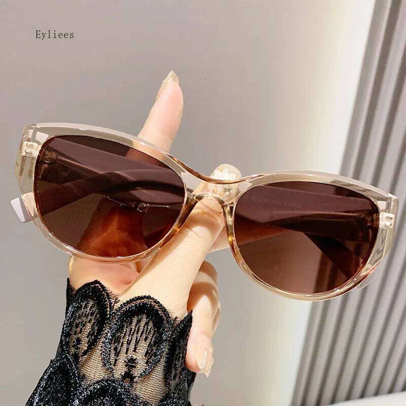 New Fashionable Sunglasses Women Black Plastic Elliptical Decoration Sun Glasses Men Luxury Brand Design Trendy Spectacle Uv400 Y260207