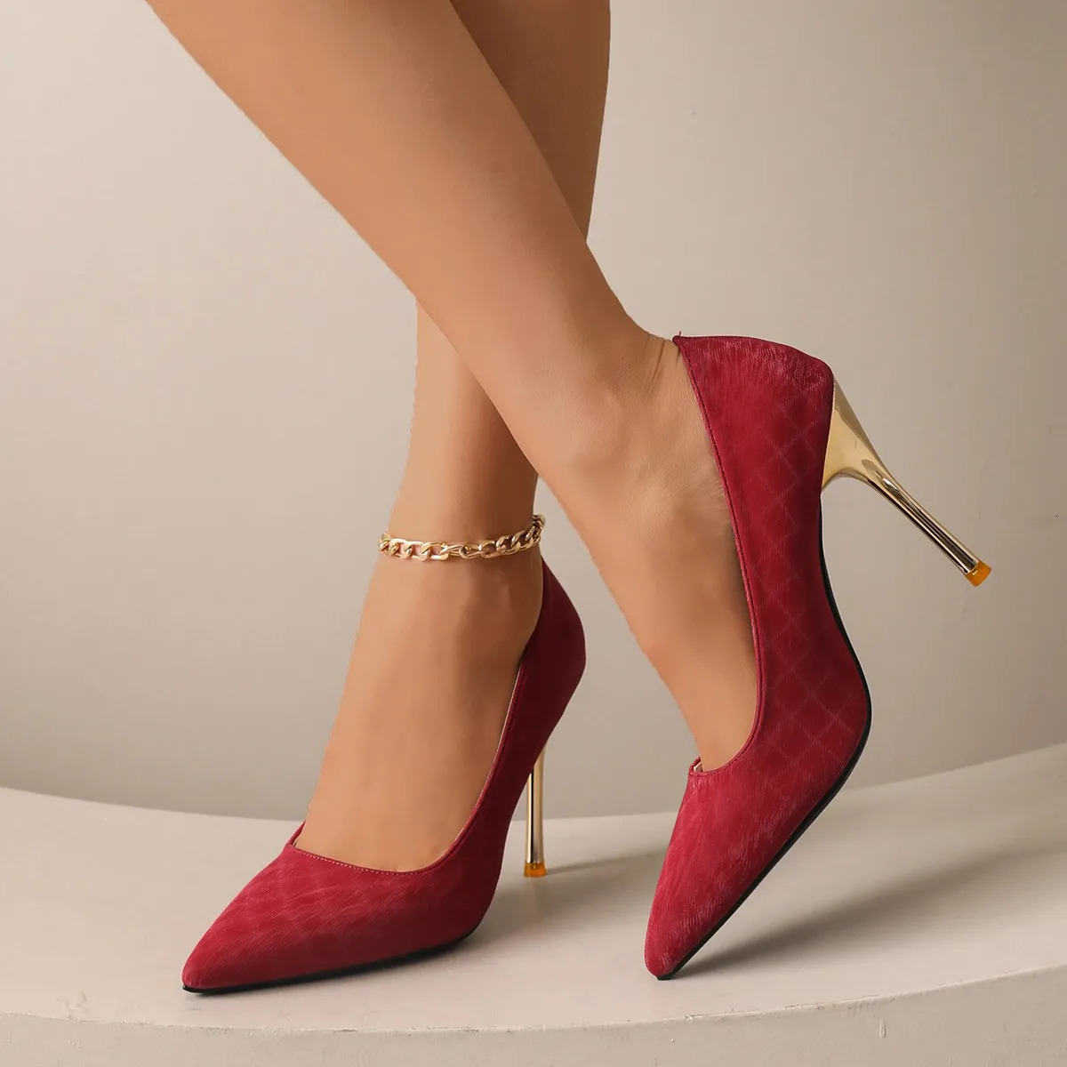 Shoes Style Bridal Chinese High Heels with Thin PointedToe n 260208