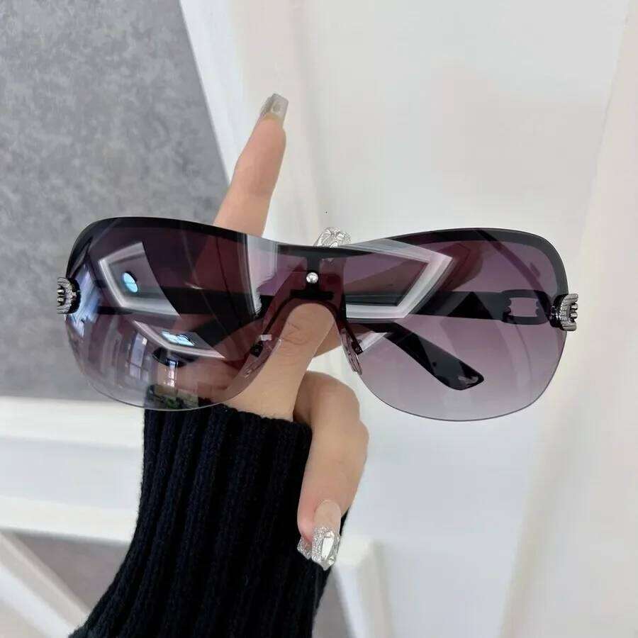 Casual Square Sunglasses Women Men Gradient Sun Glasses Female Male Designer Brand Lovely Travel Outdoor Oculos De Sol Y260207