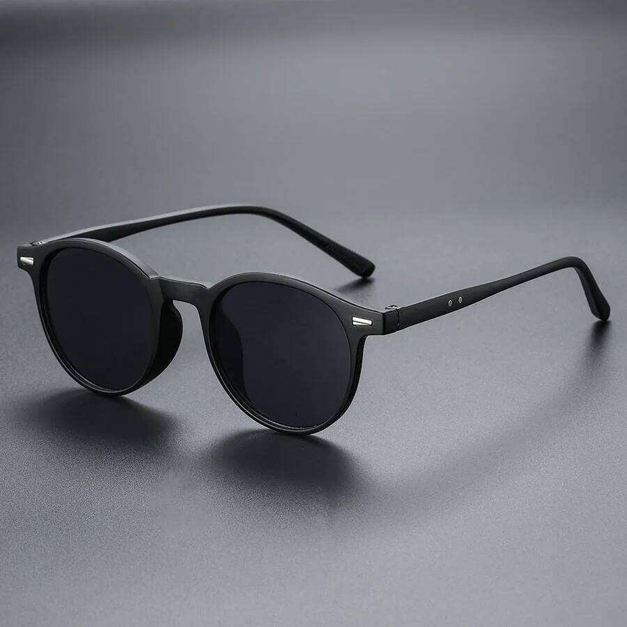 Trendy retro round glasses, black gray lenses in a school style, suitable for both men and women. Y260207