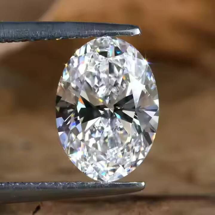 Premium Oval Cut Lab Grown Diamond F Colour Grade VS2 Clarity IGI Certified Bright Sparkle for Jewelry Making