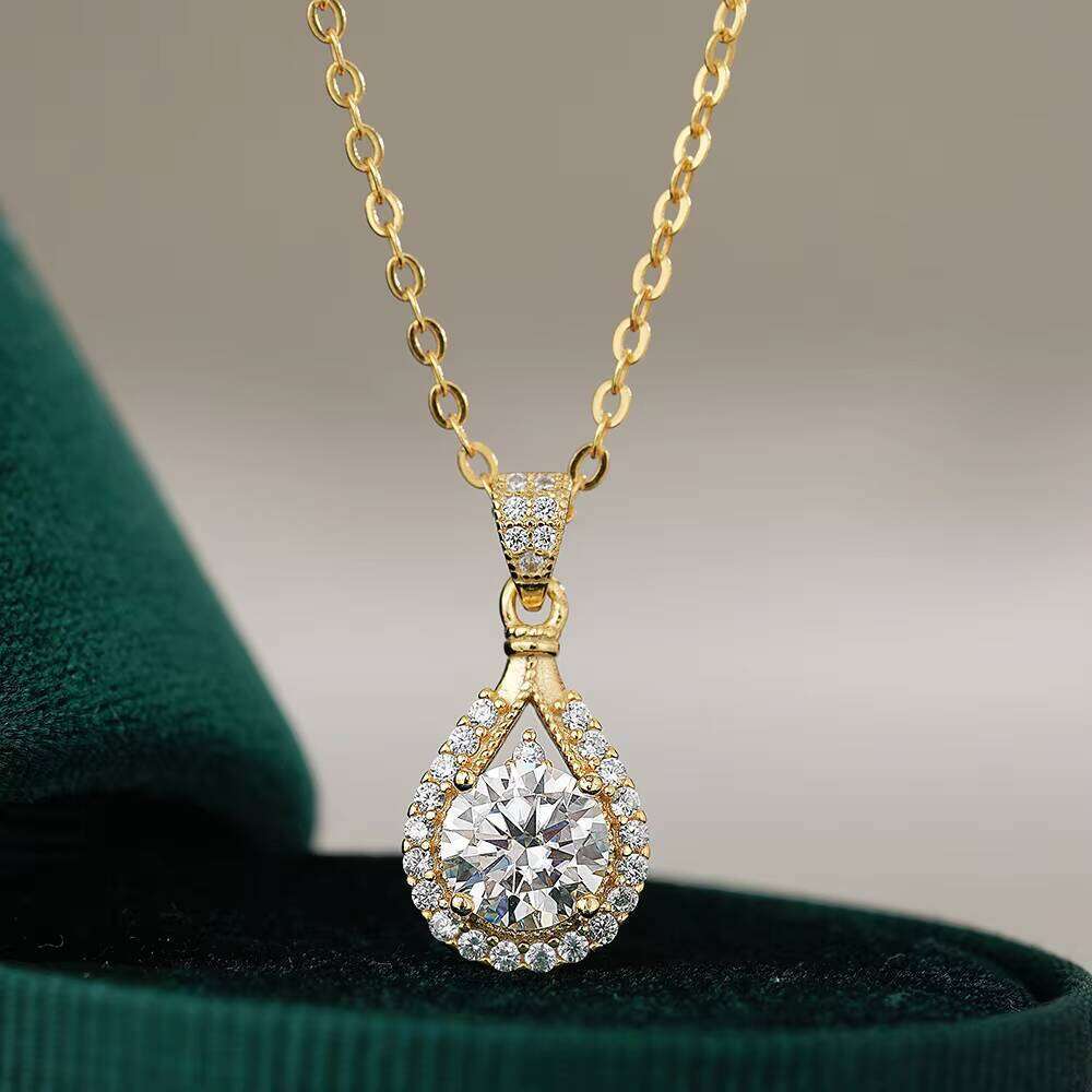 High Quality S925 Sterling Silver 18K Gold Plated Round Jewelry Vintage Vvs1 GRA Moissanite Pendant Necklace Earrings Set