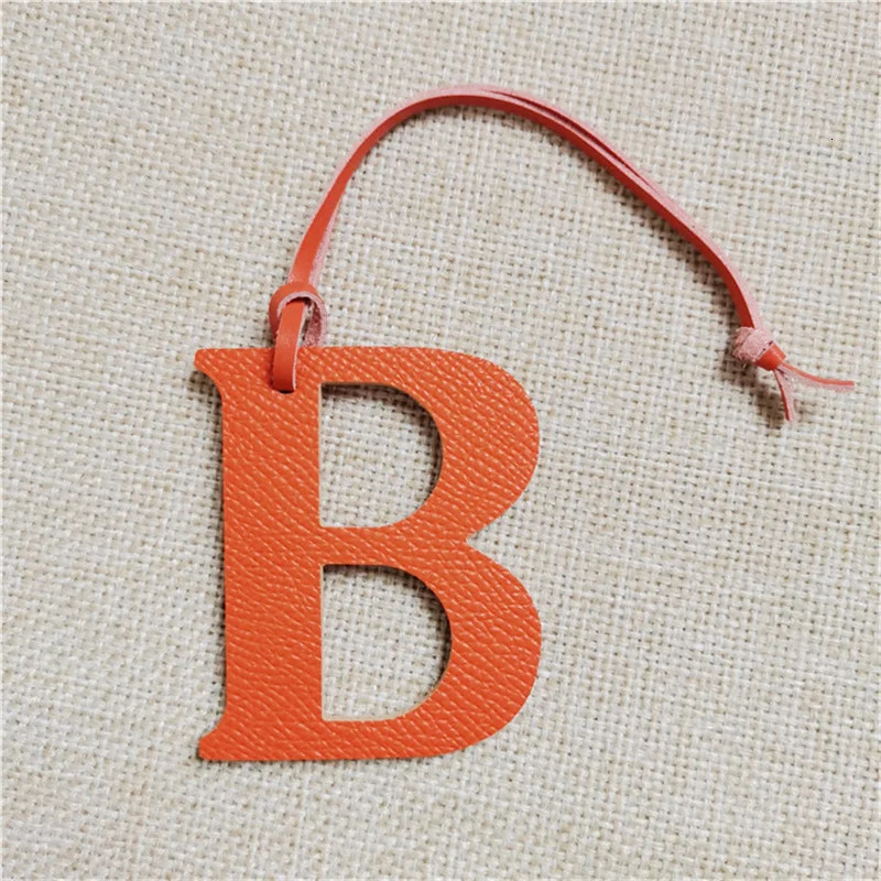 Wholesale Retail Genuine Natural Leather Initial Capital English Letter Keychain Backpack Pendant Ladies Women Bag Charm 260130