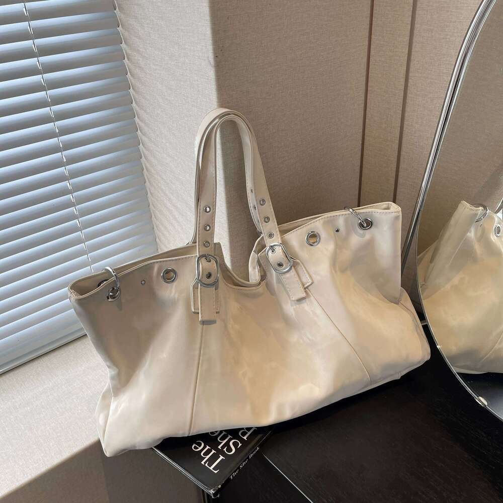 Retro Women's Autumn New Casual One Shoulder Large Capacity Work Commuting Briefcase Texture Soft PU Tote Bag C260207