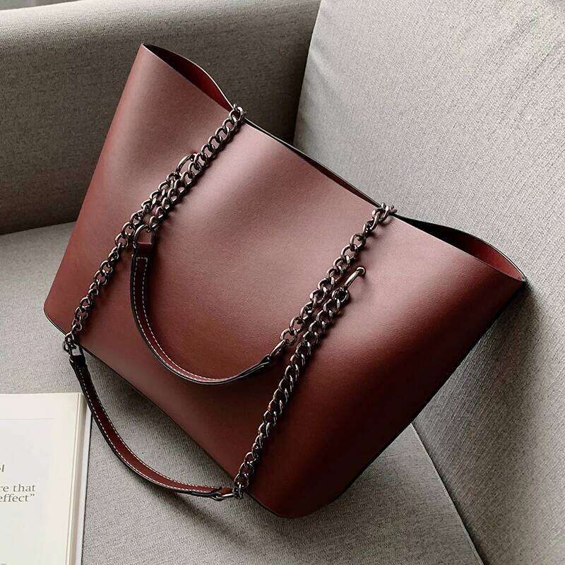 Luxury Designer PU Leather Shoulder For Women Chain Large Capacity Handbags Travel Hand Bag Female Big Tote Bags Bolso C260207