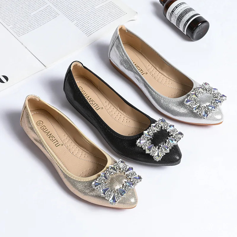 Flat Women Shoes Slip On Rhinestone Fashion Female Loafers Breathable Ballet Flats for Women Large Size 43 44 45 WSH4830 260124