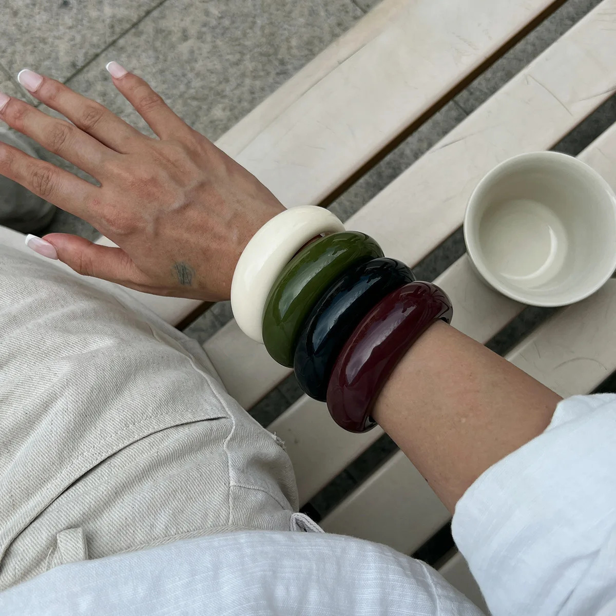 Modern Sweet Moon Shape Acrylic Resin Open Bracelets Rings For Women Geometric Finger Rings Cuff Bangles Punk Minimalist Jewelry 260120