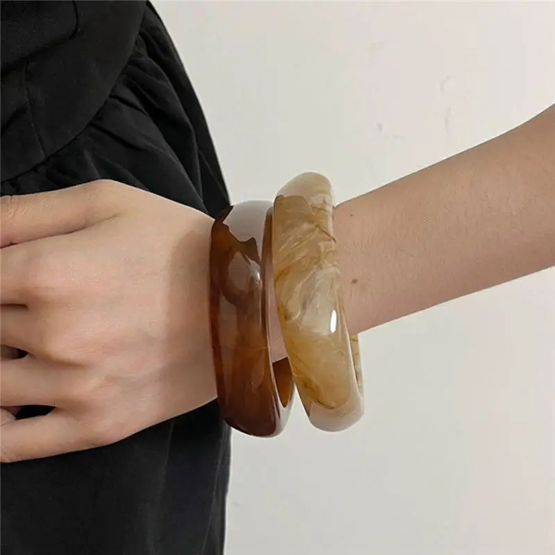 Vintage Acrylic Irregular Geometric Exaggerated Chunky Bangles for Women Resin Statement Charm Bracelet Bangle Jewelry Gifts 260120