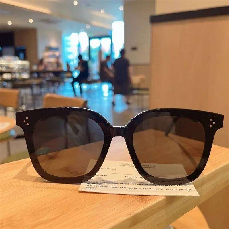 Korean Unisex Fashion for Men Driving Frame Sunglasses Eyewear Y260207