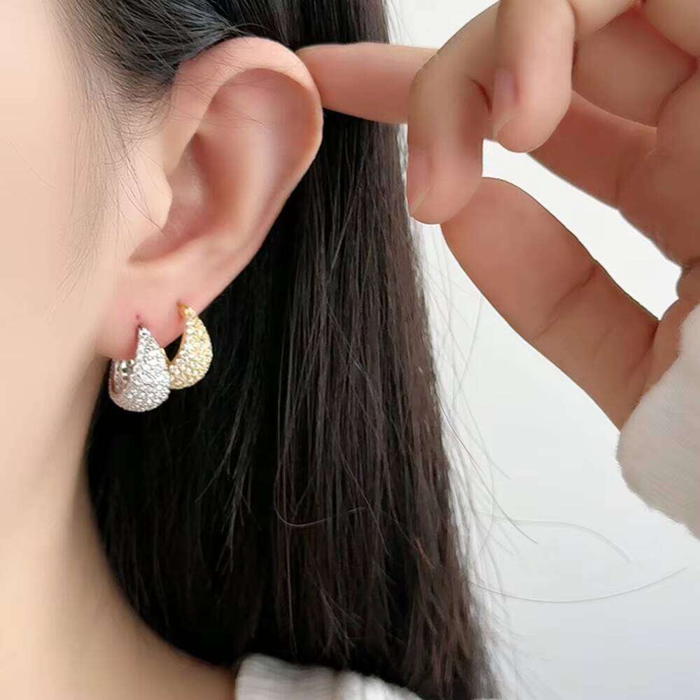 Customizable S925 Sterling Silver Wide Huggie Earrings Full Pav Moissanite Elegant Sophisticated Bohemian Jewelry Women Gift