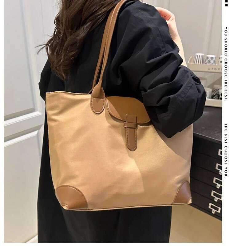 New large-capacity, fashionable stylish, casual and textured underarm single-shoulder tote bag, simple Oxford fabric, women' C260207