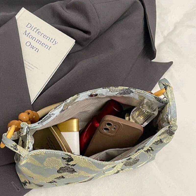 Shoulder Bags Tassel Decoration Embroidered National Style Hasp Sewing Thread Spring New Hot Sale Women's Handbags