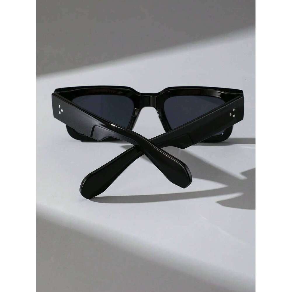 1PC Fashion Classic Square Plastic Frame Women Cool Sunglasses For Men Daily Life Shades Eyewear Accessories. Y260207