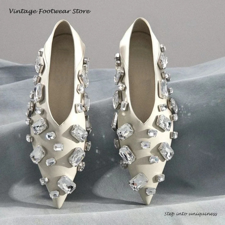 Crystal-embellished Leather Ballet Flats White Pointed Toe Flat with Bling Mules Fashion Slip-on Jeweled Casual Shoes 260124