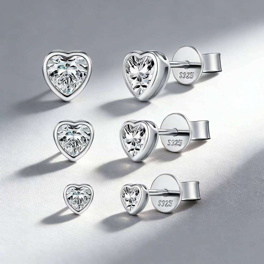 Vvs1 Moissanite Earrings 925 Sterling Silver Jewelry Heart Shape Sparkle For Jewellery Wholesale