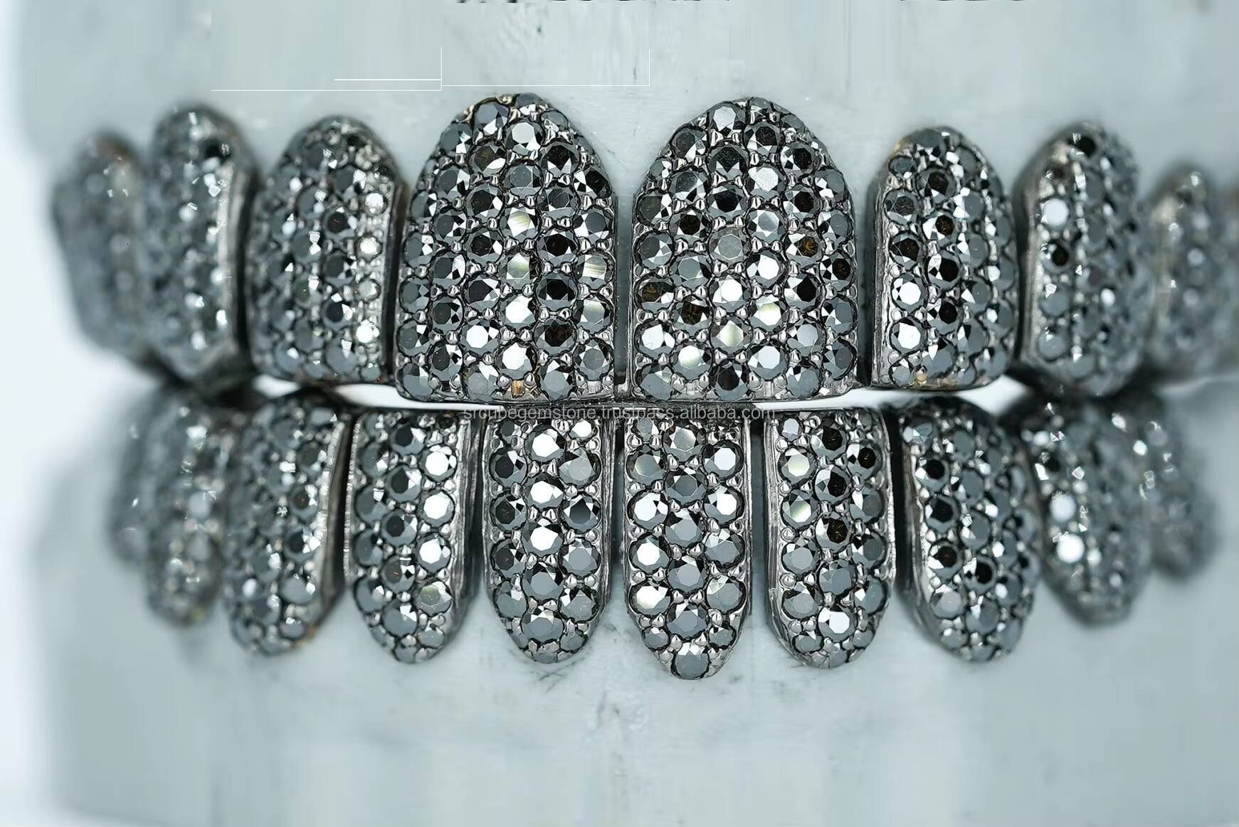 Custom Black Diamond Grillz Teeth Round Cut Mossanite Grillz Honeycomb Vvs Moissanite 925 Sterling Silver Teeth Grillz Jewelry