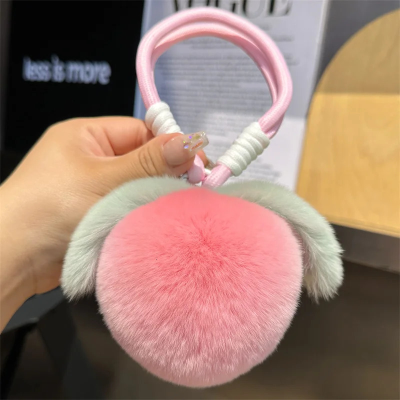 Real Rabbit Hair Cute Furry Peach Keychain Keychains Women Plush Rex Rabbit Fur Car Key Chain Bag Decoration Pendant Gift 260107