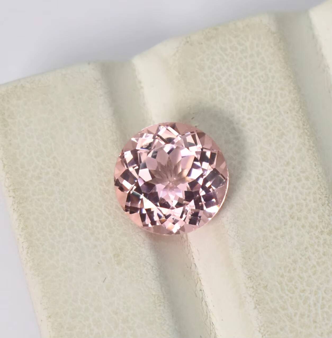 Pink Morganite Diamond Cut Gemstone 3 mm 4 mm 5 mm 6 mm Calibrated Lab Grown Morganite Corundum Loose Gemstone for Jewelry