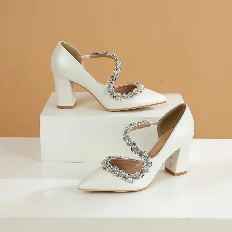 8cm Chainstyle Thick Heel Pointed Plus Size White Bride Wedding Shoes Bridesmaid Shoe Women 260208