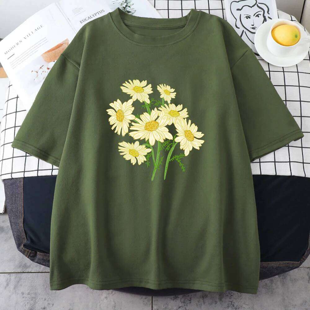 Fresh Harajuku Yellow Chrysanthemum Flower Man T Shirts Graphic S-Xxxl Tee Shirt High-Quality Casual Tshirt Leisure Street Tops C260207