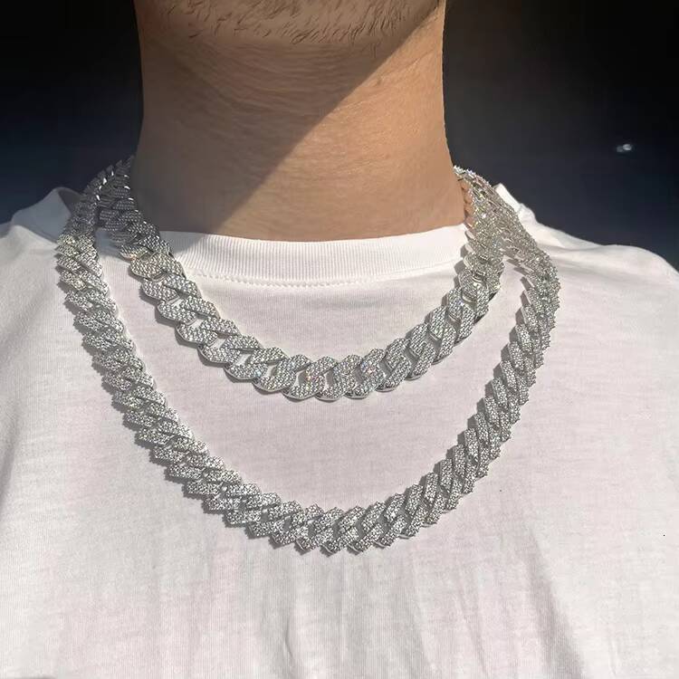 2026 Hot Sale Mans Cuban Chain 15mm 18mm S925 Silver Necklace Ice Out Moissanite Bling Jewelry Cuban Link Chain