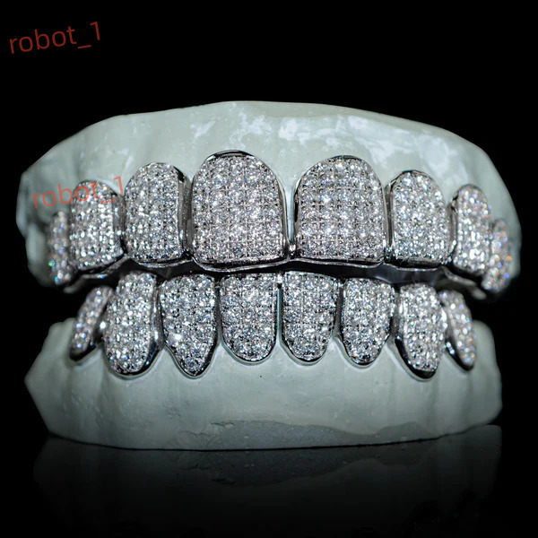 Fine Hip Hop Moissanite Grillz Custom Real Gold Plating 925 Silver Iced Straight Setting VVS Moissanite Diamond Teeth Grillz