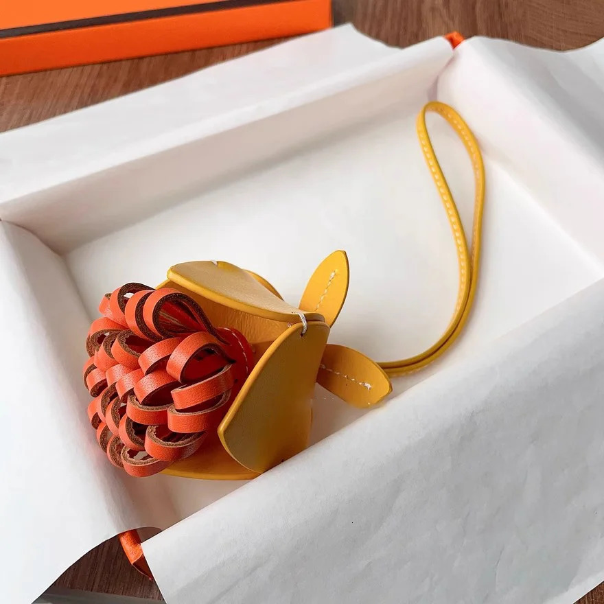 Flower Shaped bag charm colorful womens flower bag pendant high-end Keychain Hand Rope Gift Home Decoration 260130