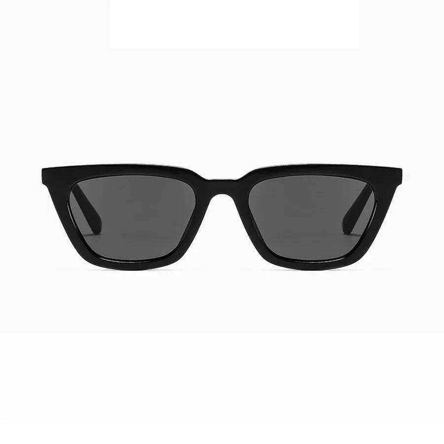Classic Black Vintage Cat Eye Sunglasses Women Brand Designer Simplicity Elegant Small Frame Sun Glasses Men Trend Eyewear UV400 Y260207